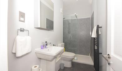 North Villa Apartments - no channels