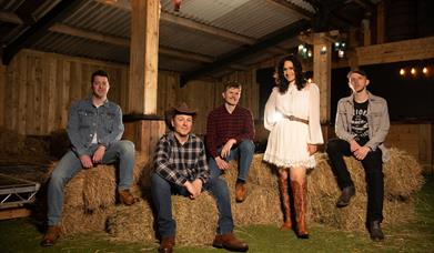 Country Night Cruise