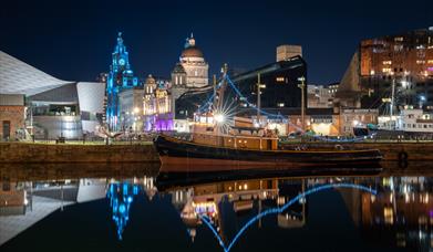 Image of Liverpool waterfront at night
