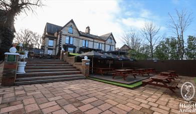 An exterior image of 23 Hotel Anfield.